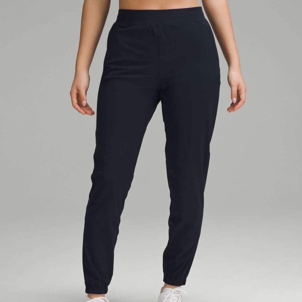 Lululemon Women’s Navy Blue Adapted State High Rise Jogger Pants 27” Size 10